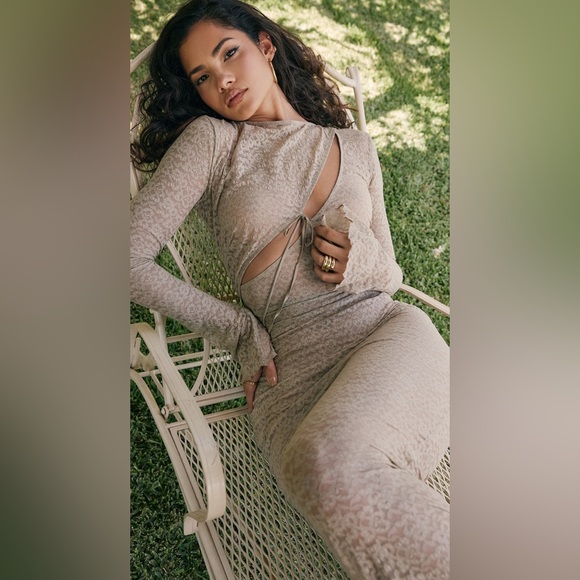 House of CB Giovanna Floral Lace Maxi Dress size small - Picture 6 of 16